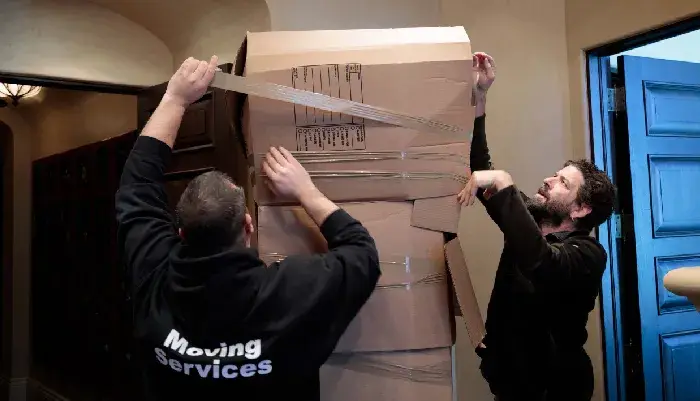 Trained movers and packers in Denver